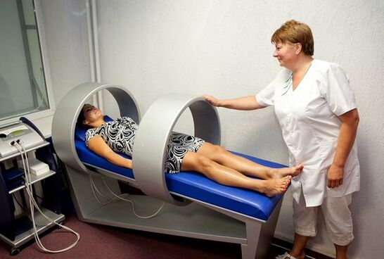 Magnetic procedures belong to the physiotherapy treatment and constitute a course of 10 sessions